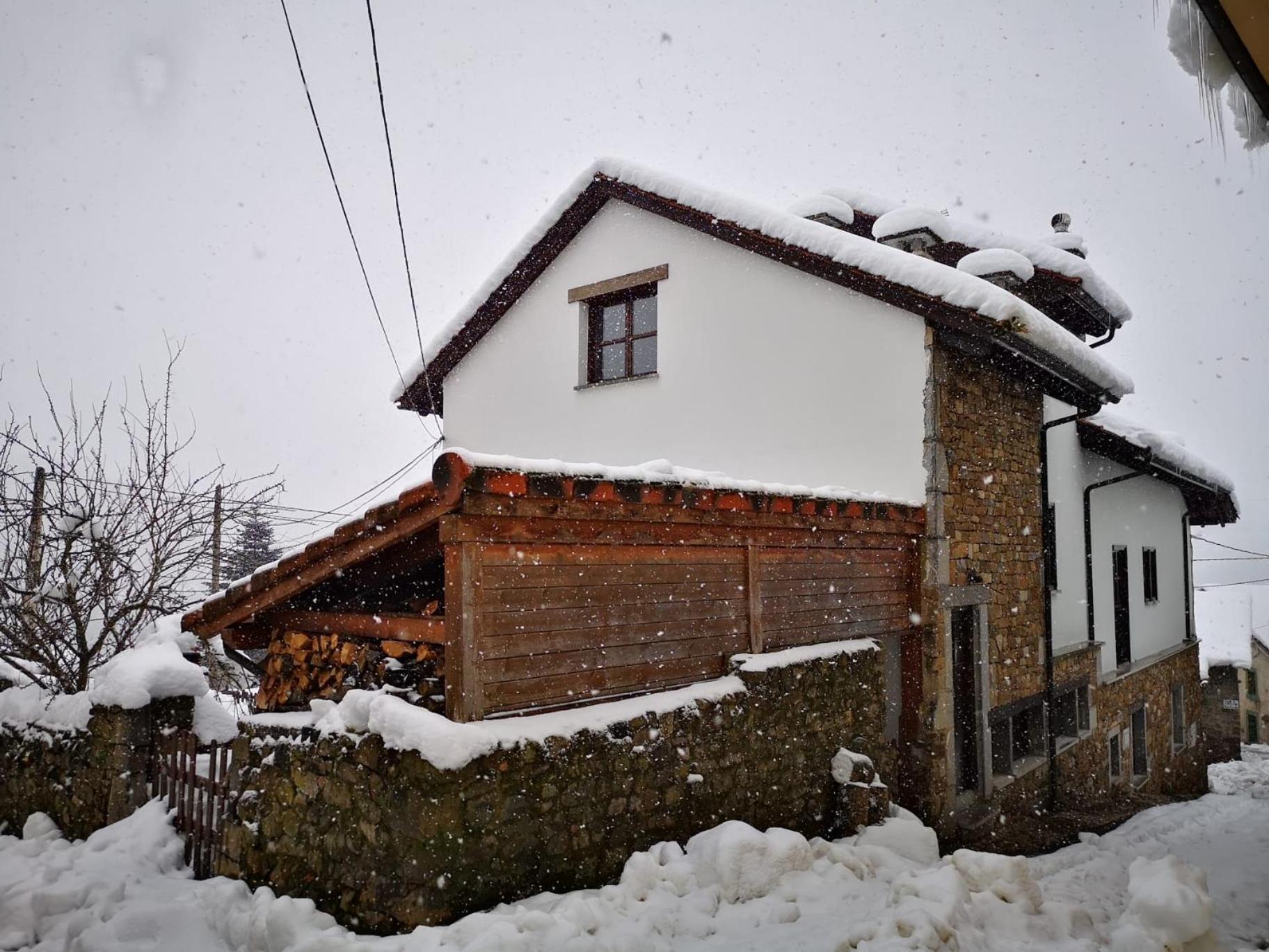 Apartamentos Rurales El Collain De Campiellos Zewnętrze zdjęcie